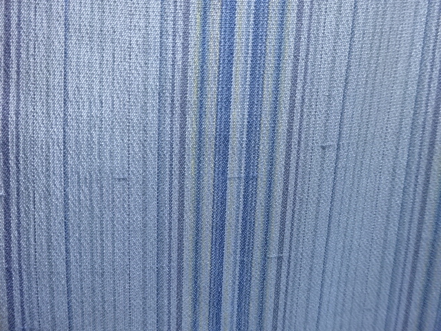  未使用品　仕立て上がり　無形文化財本場牛首紬　縞織り出し単衣着物